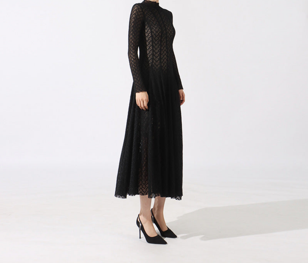 Robe Avra
