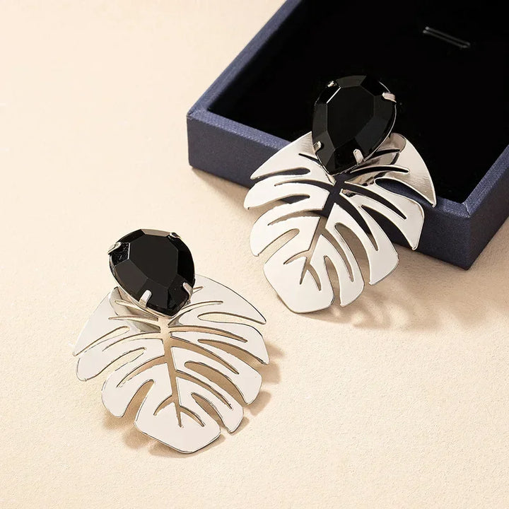 Leafita Vintage Acrylic Metal Earrings - House of Modoe