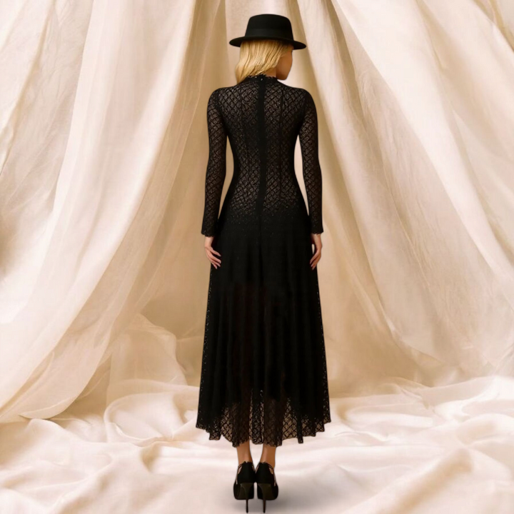 Robe Avra
